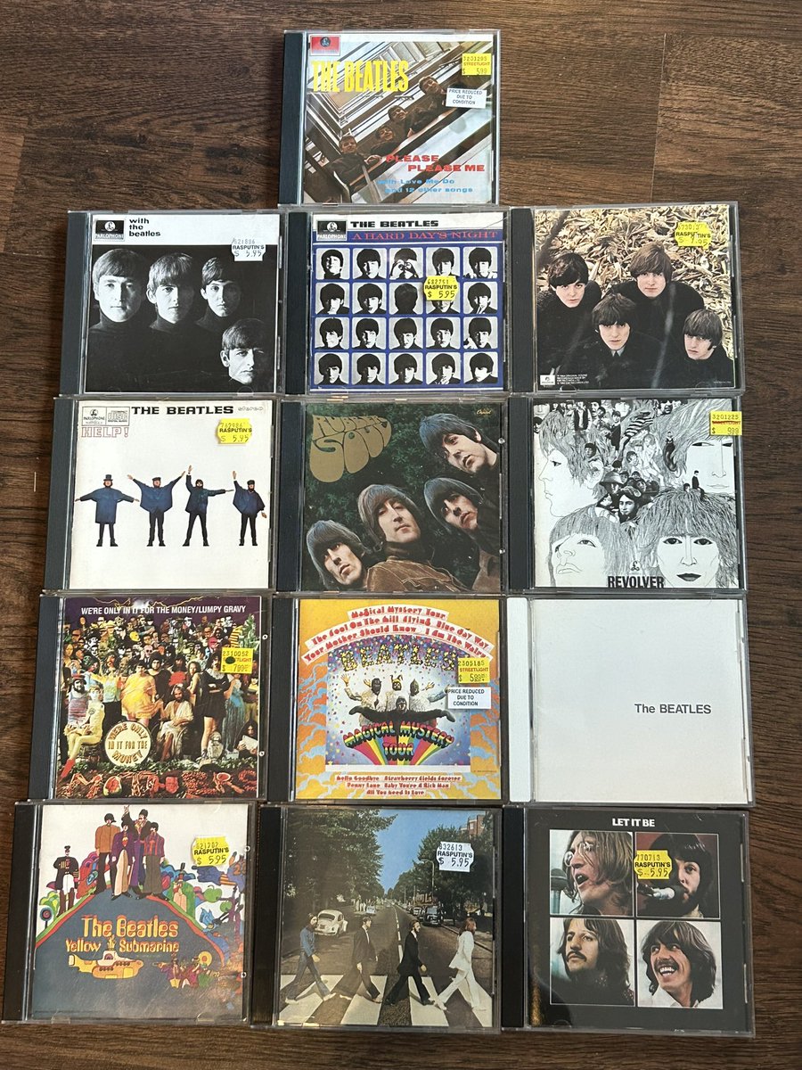 Ameerhole Surfer tweet media