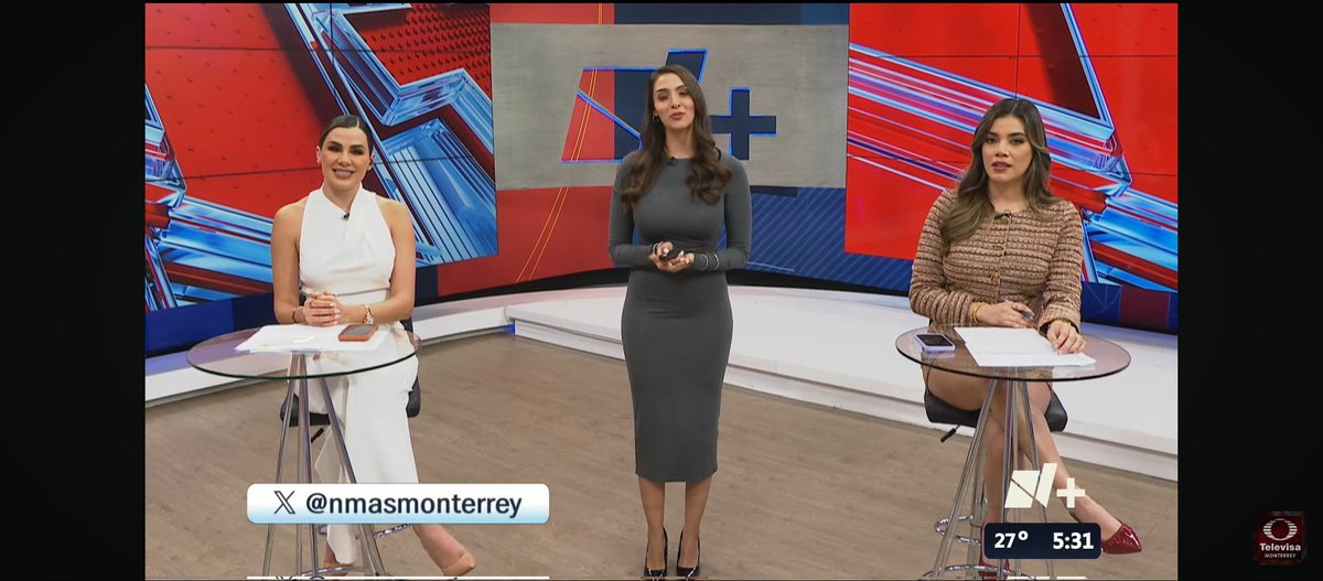 Me SuperMegaEncantas amiga <a href="/paolatanguma/">Paola Tanguma</a> con tu extraordinario trabajo en <a href="/nmasmonterrey/">N+ Monterrey</a> besos 😘