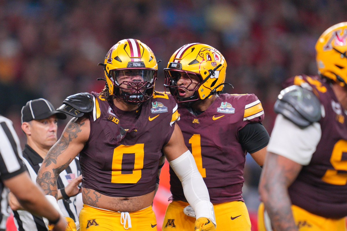 GopherFootball's tweet image. ANT APPRECIATION POST 😤 

So far today... 4 solo tackles, 2 sacks, 3 TFLs &amp;amp; 1 PBU 

#RTB #SkiUMah #Gophers