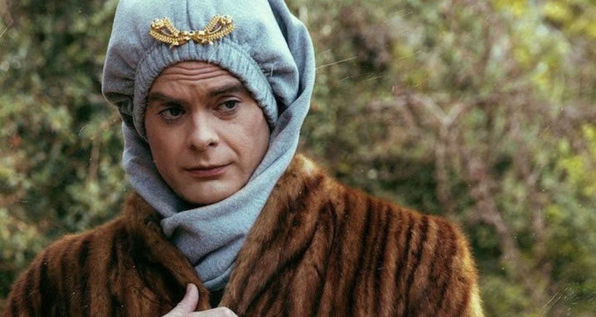 clur19's tweet image. wearing all my Christmas gifts at once