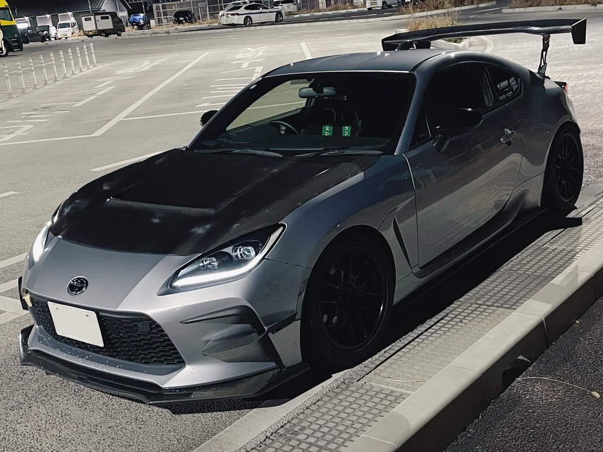 tkmlx's tweet image. 洗車おさめ〜今季はサーキット走れません
金用意して来シーズンAttack筑波出ようかな😏