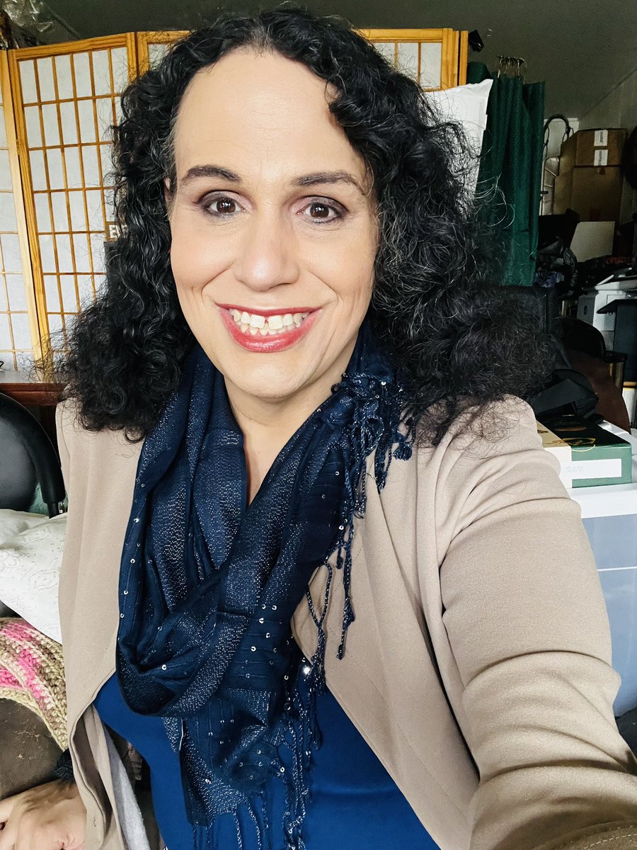 RJC_2018's tweet image. New scarf, courtesy of @RisingSign42 .