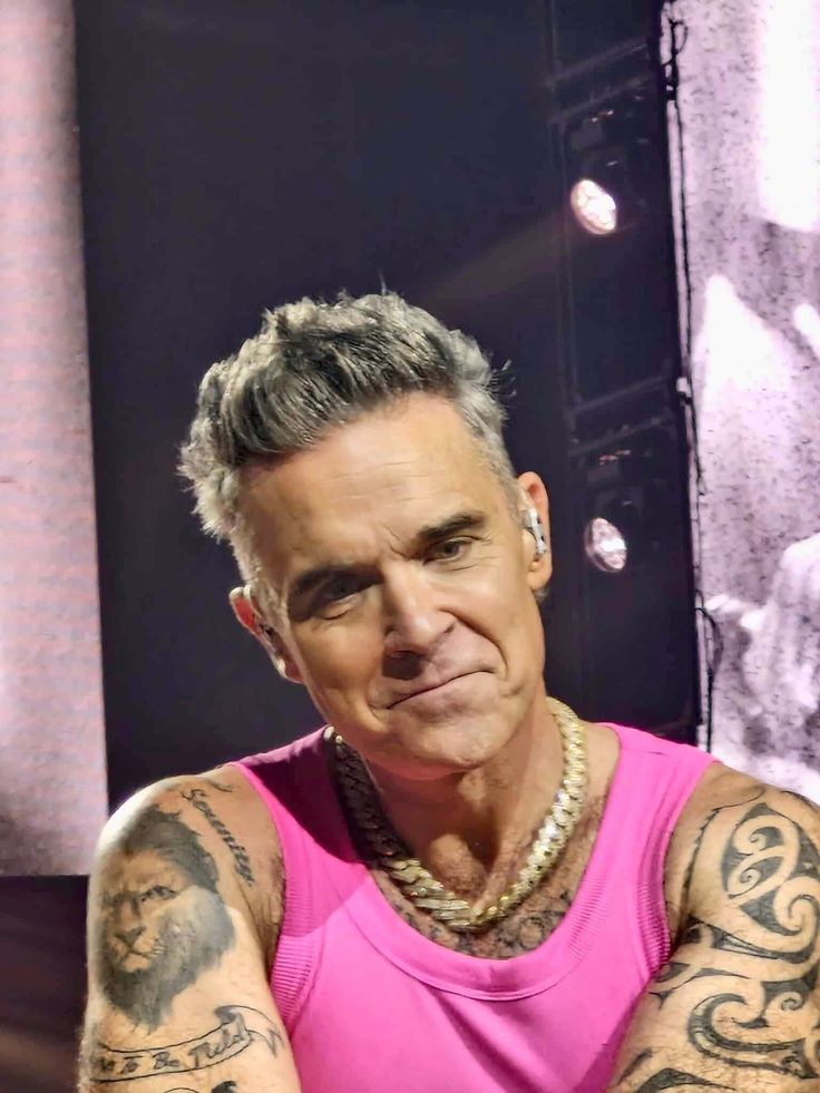 hourlywilliams's tweet image. 