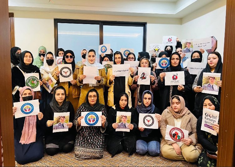 sddqsbr's tweet photo. ائتلاف مستقل جنبشهای اعتراضی زنان افغانستان، ترور ناجوانمردانهٔ جنرال اکرامالدین «سریع» در تهران را بهشدت محکوم میکند.
ترور، جنایت نابخشودنی است و نشان میدهد خشونت علیه افغانها مرز نمیشناسد.
دادخواهی ادامه دارد.
#ترور_محکوم_است
#عدالت
#Afghanistan
#StopTargetedKillings https://t.co/9zAPRhdPJV