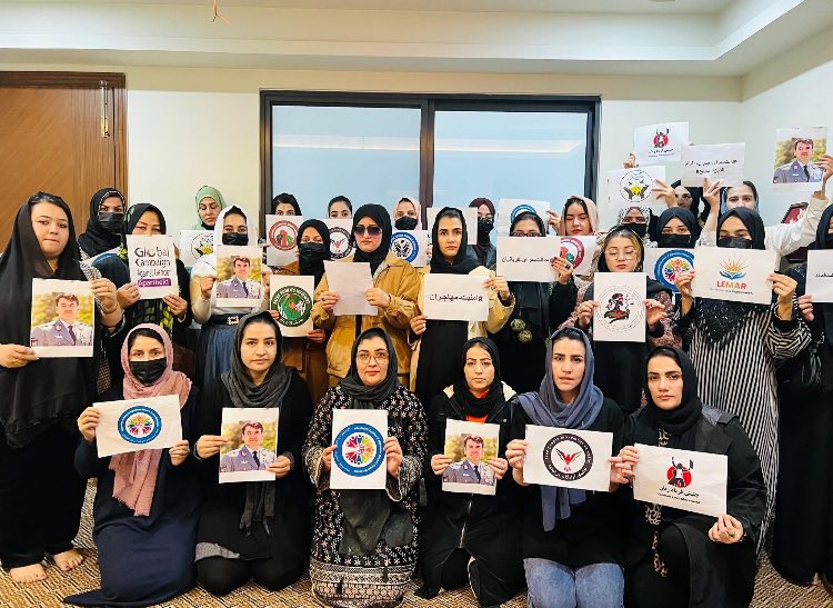 sddqsbr's tweet photo. ائتلاف مستقل جنبشهای اعتراضی زنان افغانستان، ترور ناجوانمردانهٔ جنرال اکرامالدین «سریع» در تهران را بهشدت محکوم میکند.
ترور، جنایت نابخشودنی است و نشان میدهد خشونت علیه افغانها مرز نمیشناسد.
دادخواهی ادامه دارد.
#ترور_محکوم_است
#عدالت
#Afghanistan
#StopTargetedKillings https://t.co/9zAPRhdPJV