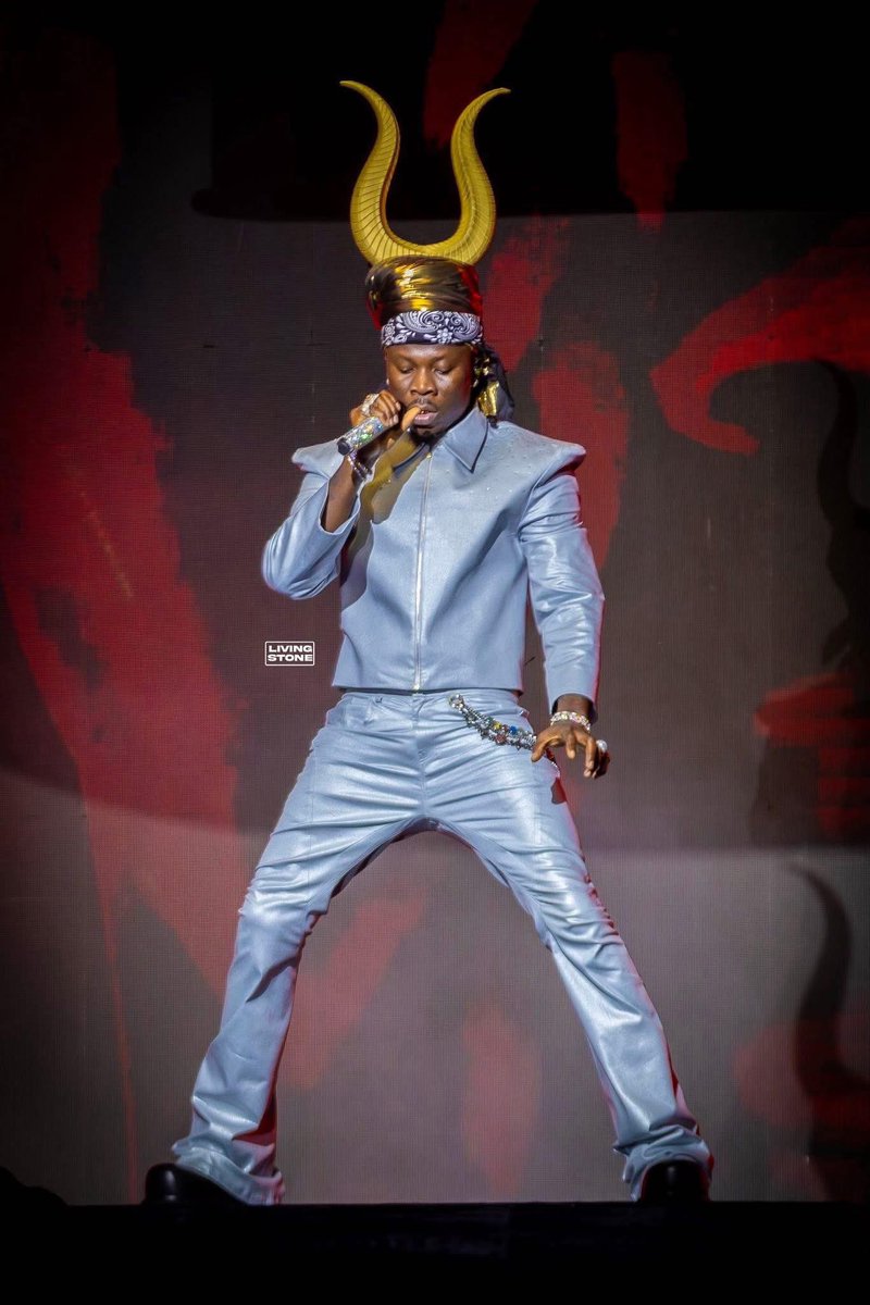 1 MAN THOUSAND..
NA MA DE KE DIA KE NEVA..