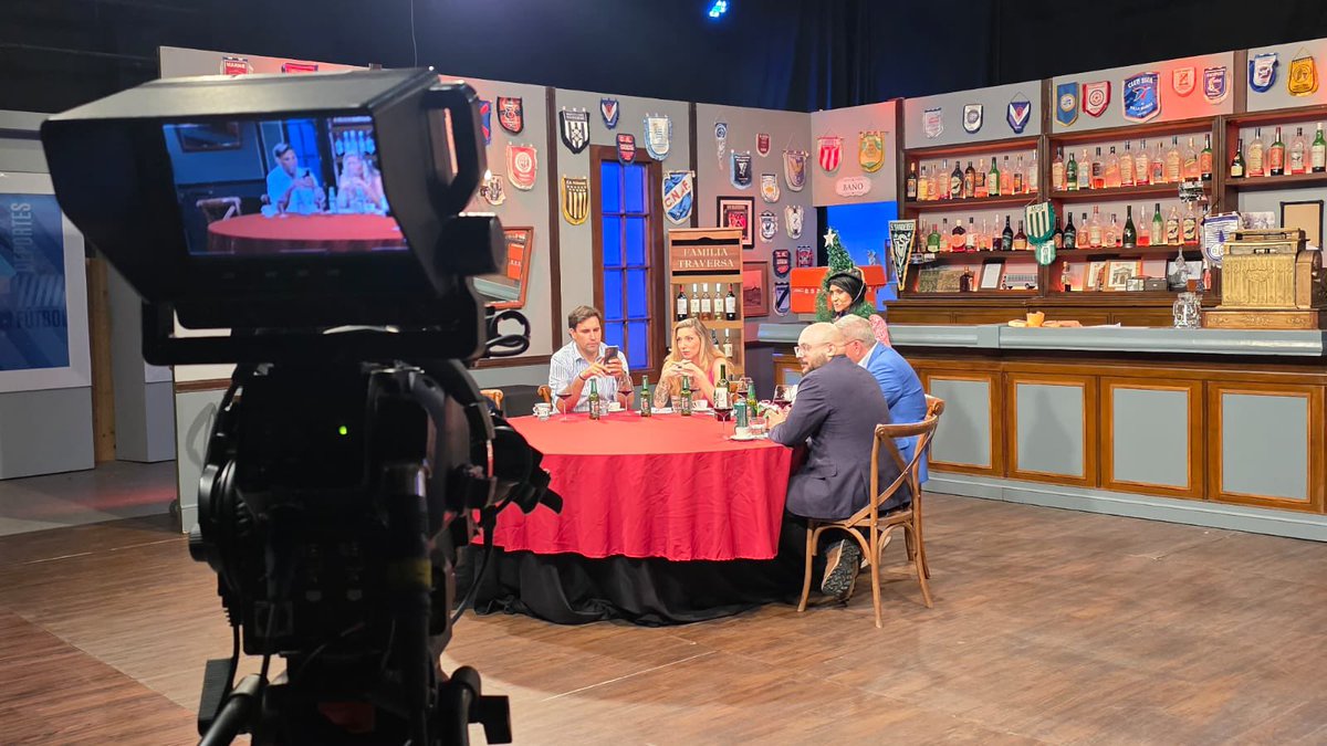 En instantes en POLÉMICA EN EL BAR, <a href="/canal10uruguay/">Canal 10</a>