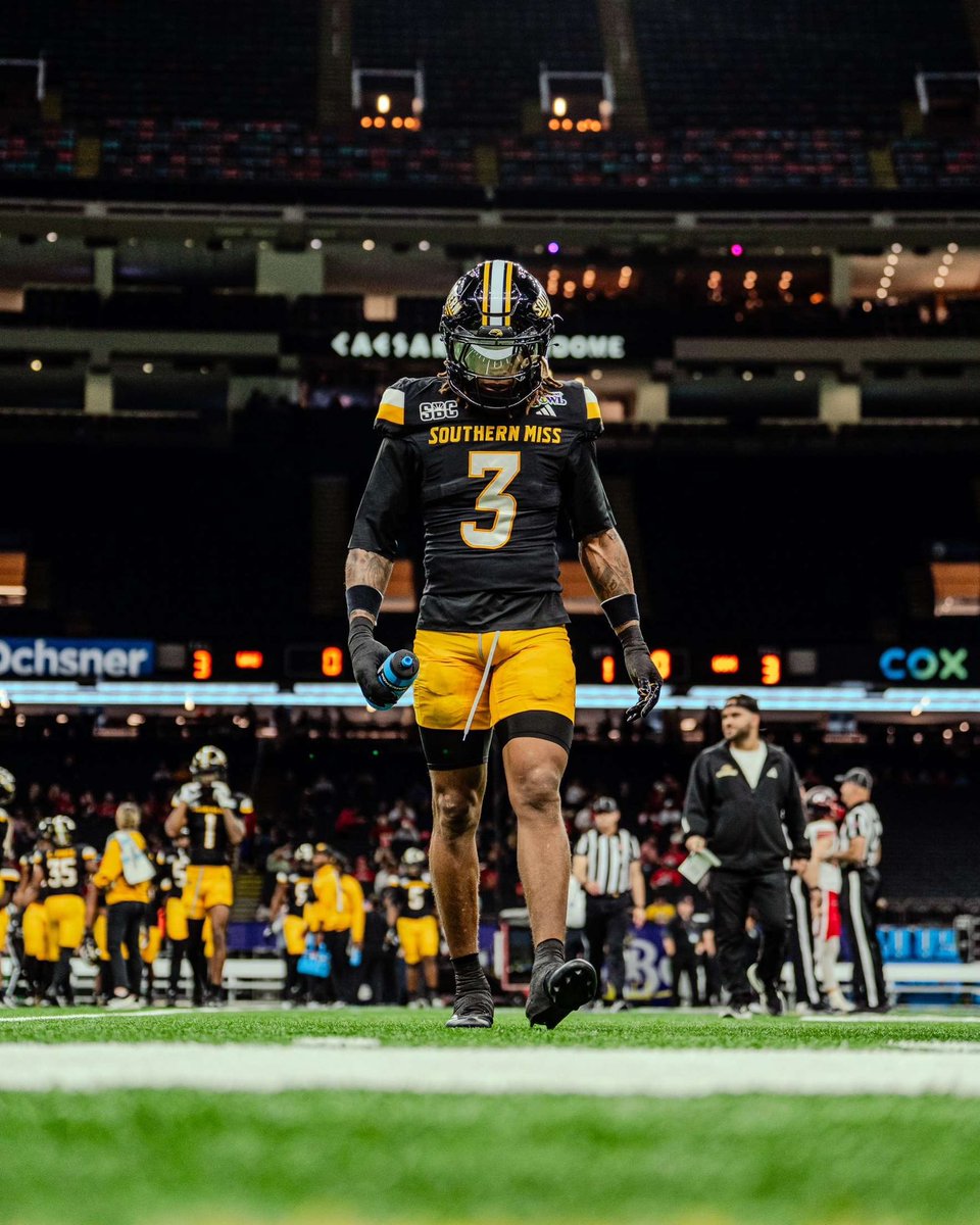 Blessed to have received an offer from Southern Miss <a href="/CoachJoeBolden/">Joe Bolden</a>