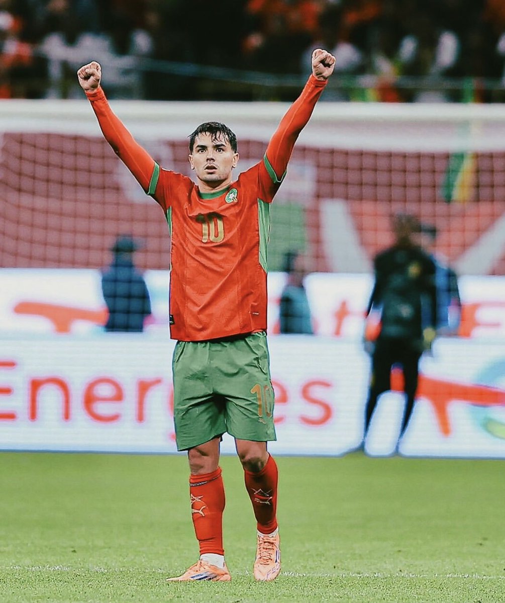 Brahim's tweet image. سنكون جميعا معًا. الثقة بالجميع.

Vamos a estar juntos. Confianza en todos. #DimaMaghreb ❤️🦁🇲🇦