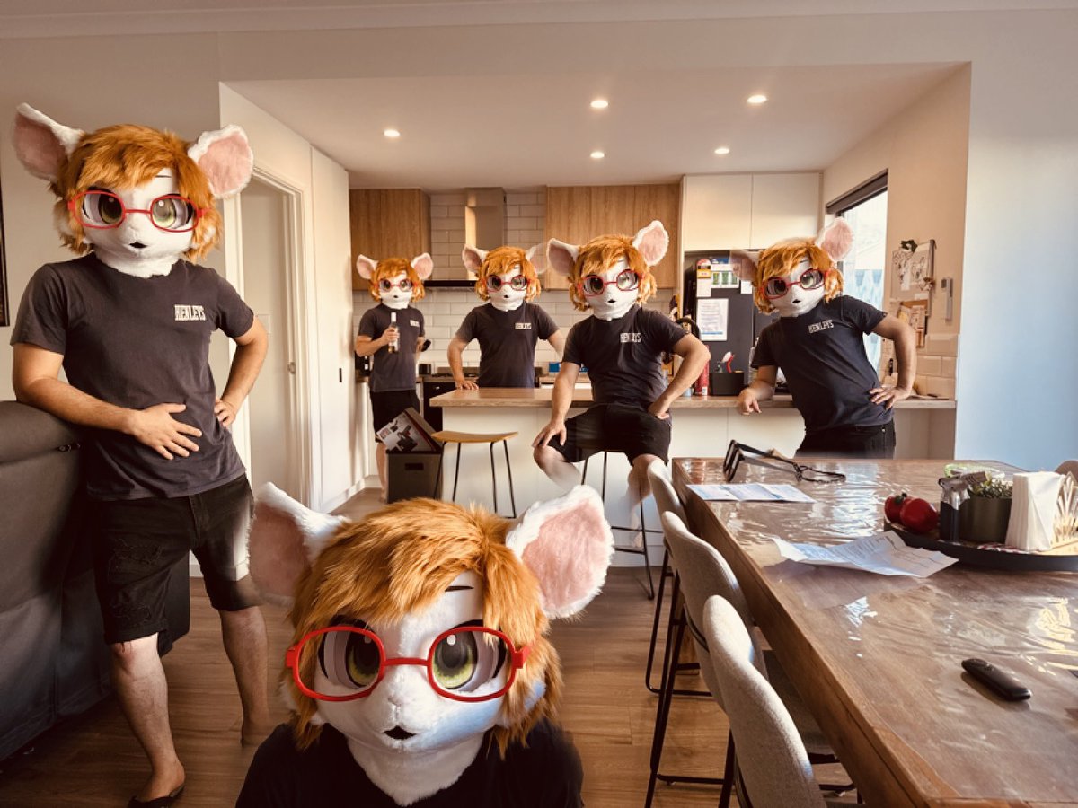 You walk into the bar and this happens…. Wyd?