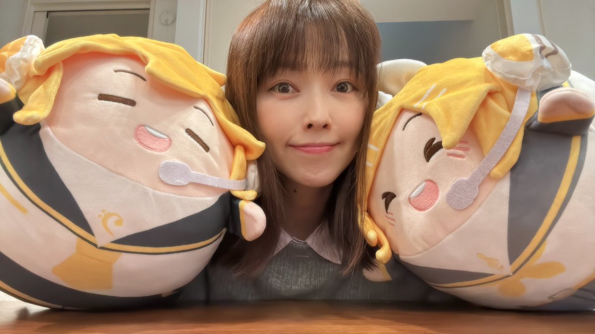 shimoda_asami's tweet image. 鏡音リン＆鏡音レン18周年おめでとうございます！！！！！

これからも可愛い2人をどうぞよろしくお願いします💛🧡

 #鏡音誕生祭2025