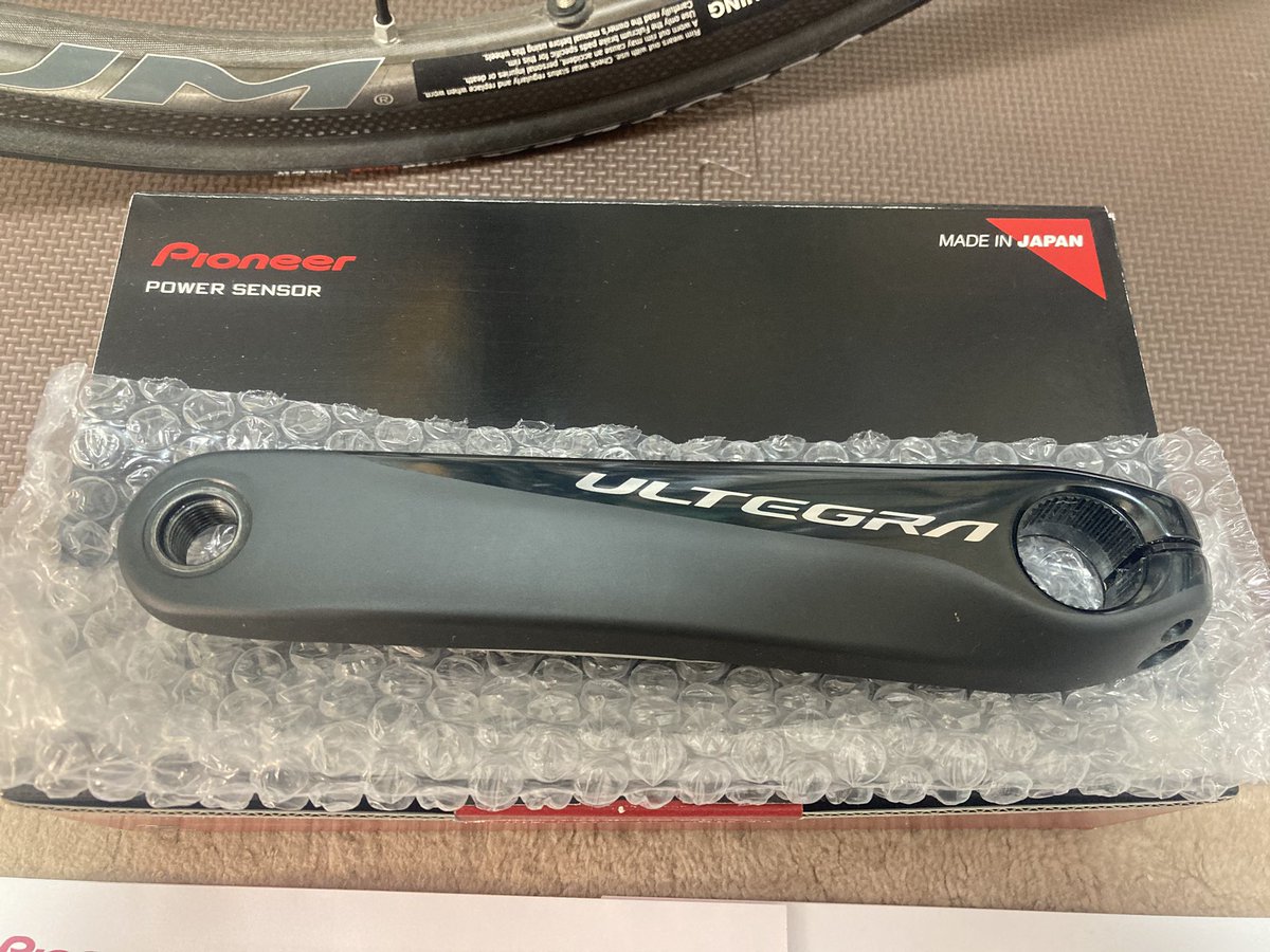 Pioneer R8000 パワーメーター 170mm 30,000円くらいで欲しい方いま