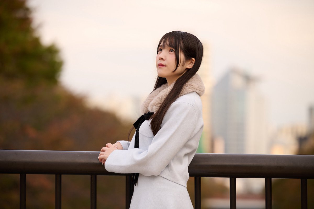 水海さんの写真はモデルブック5にも掲載されてます。よかったら買って