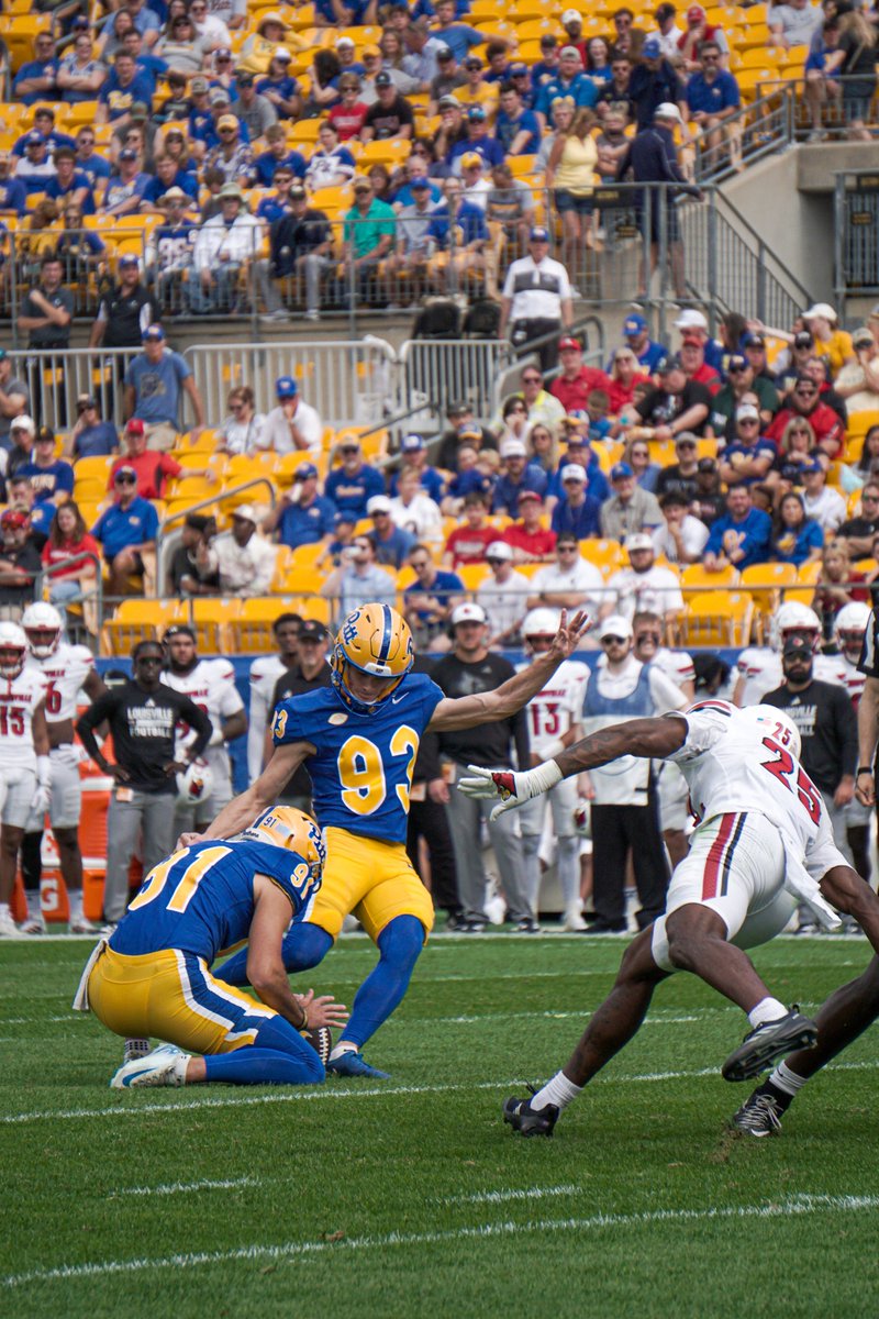 NILStorePitt's tweet image. Tomorrow... we bowl 🎳🥣

Support your favorite athlete at the Pitt NIL Store!

🔗nil.store/pitt

#H2P