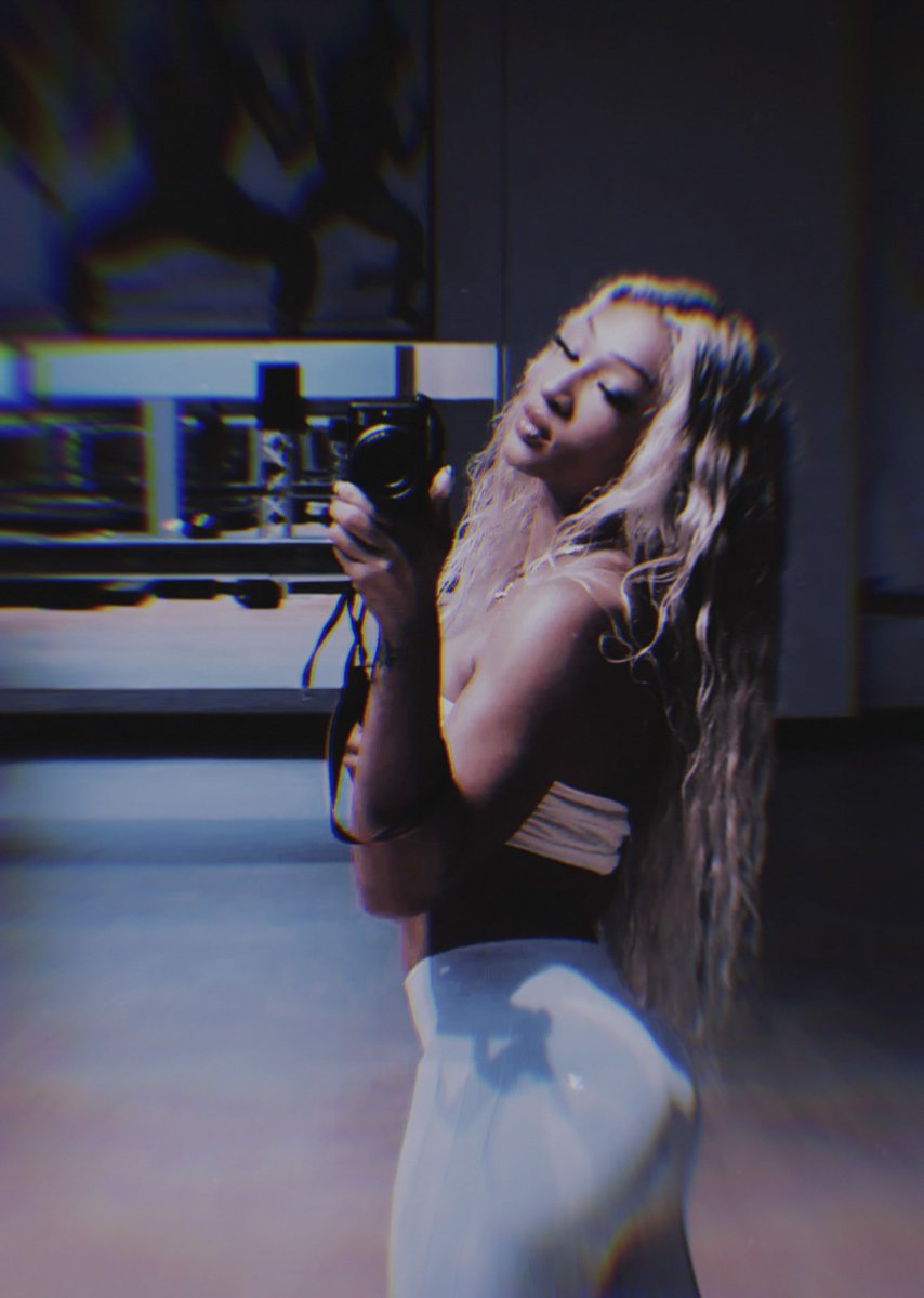 SundayCraving's tweet image. Got a sweet tooth for success, can't get enough.