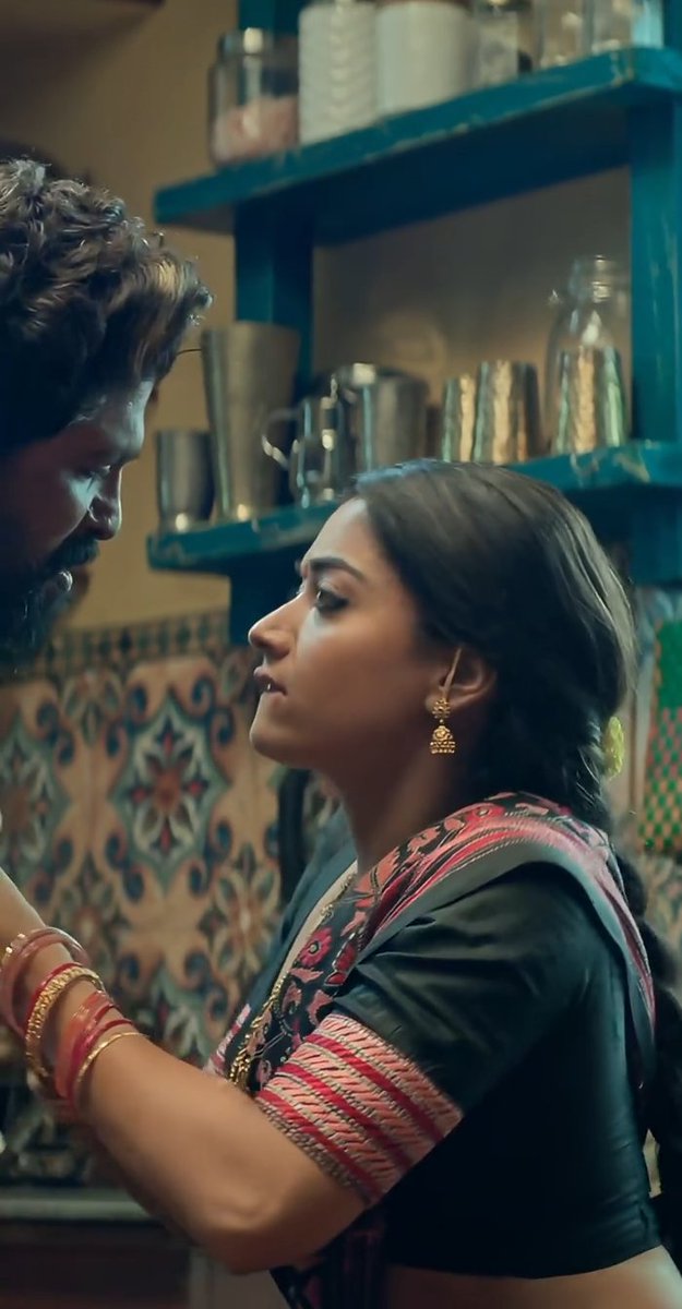 CHITTYDIL's tweet photo. Rashu Wifey💚🥵 https://t.co/1m212Ur4v5
