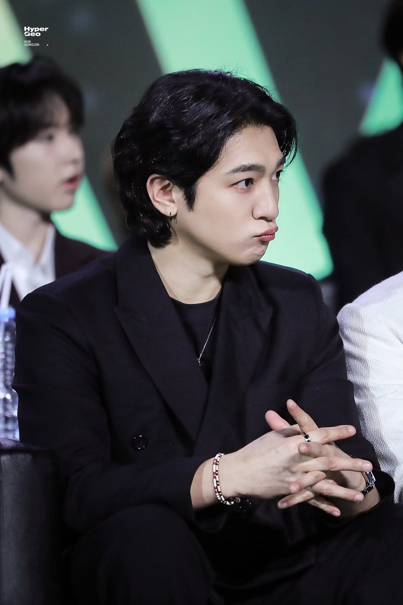 241227 AAA

#DAY6 #데이식스 #성진 #SUNGJIN