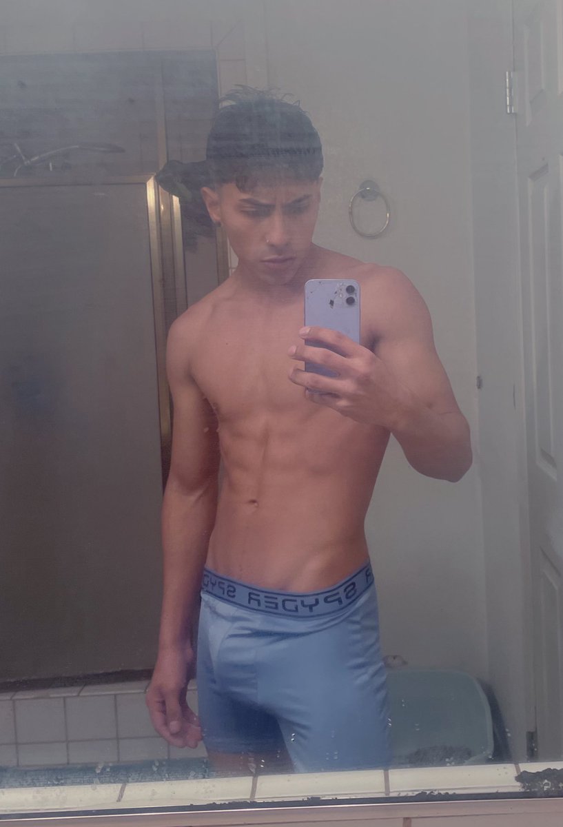 Alejandro Gomez tweet media
