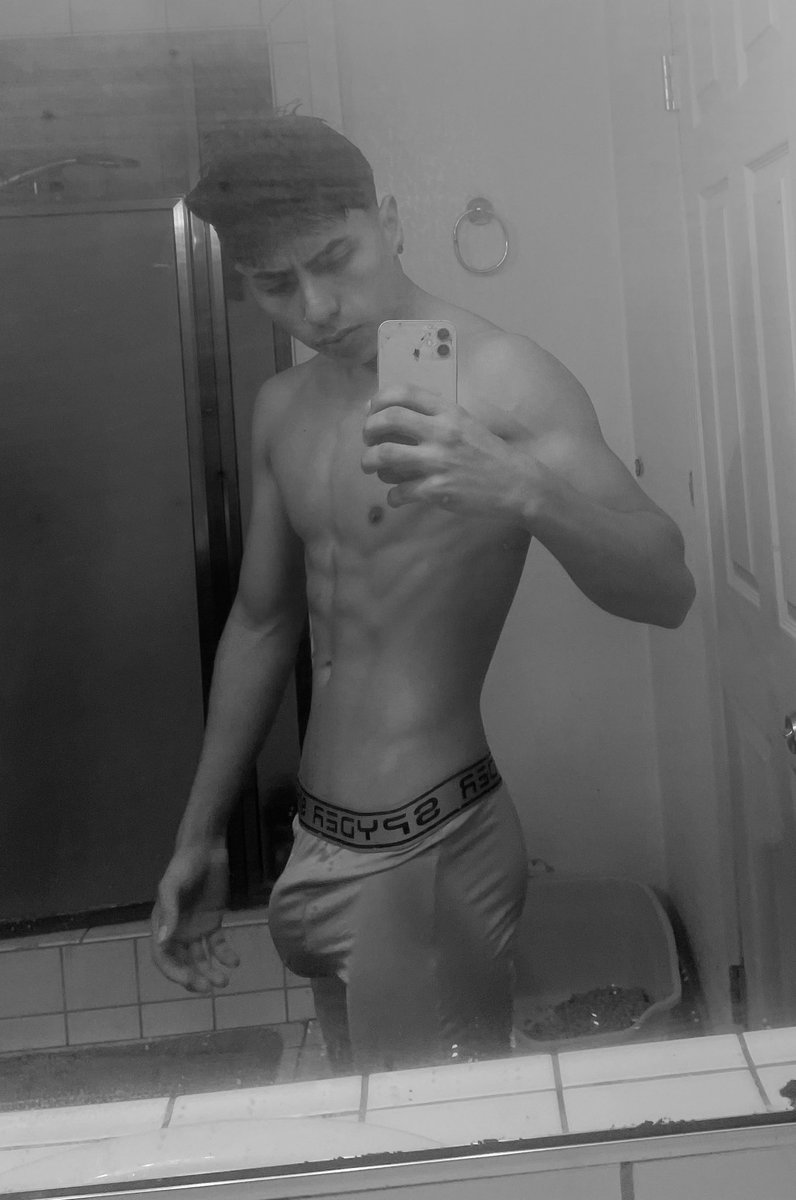 Alejandro Gomez tweet media