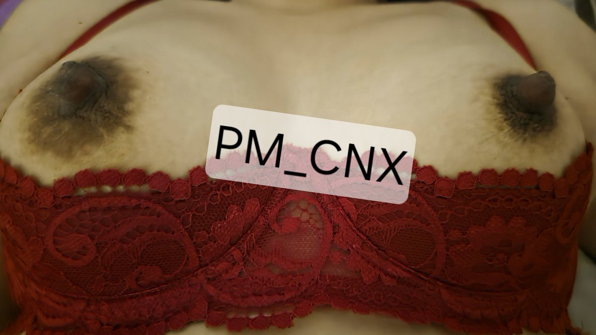 pm_cnx's tweet photo. merry x'mas​ 🎄แซนตี้มาแจกของขวัญแล้วจร้า😛😜🤪 https://t.co/dGDFjRKsHQ