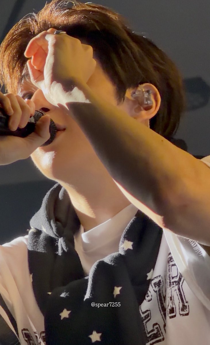 KANGDANIEL FAN CONCERT<RUNWAY : WALK TO DANIEL> Day2💙

👶🏻🩷

#강다니엘 #KANGDANIEL #カンダニエル #RUNWAY_WALKTODANIEL