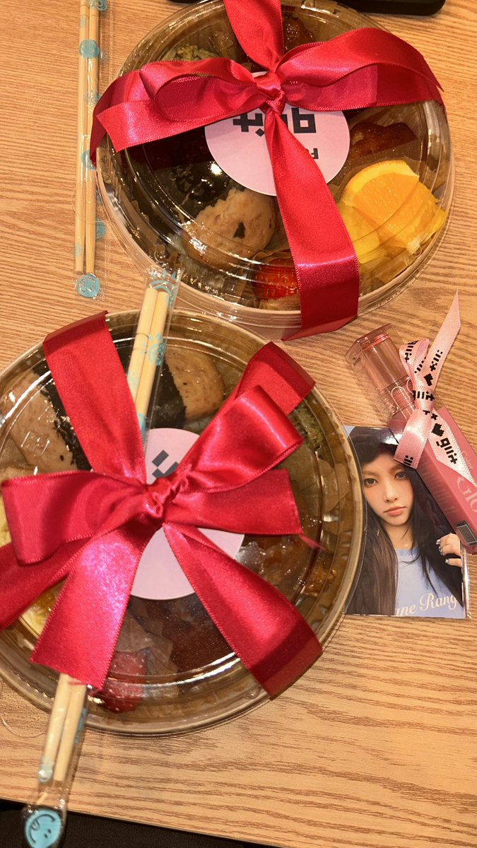 S2urfin's tweet photo. ㅅㄹㅎ… https://t.co/HfVCVgw7Ou