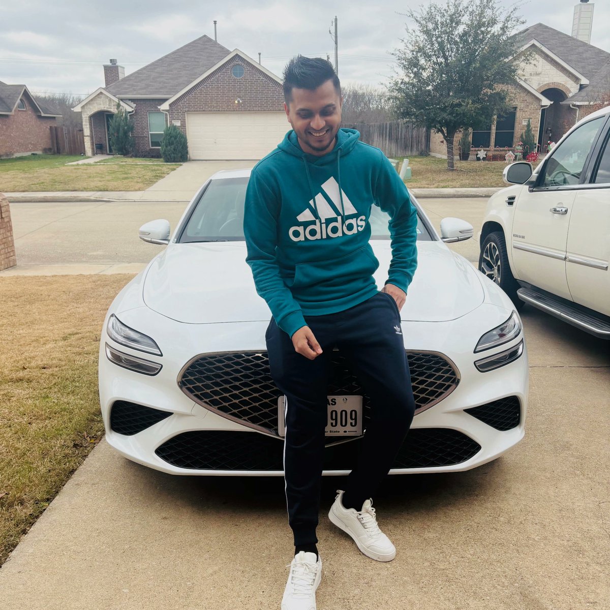 iamfarhad18's tweet photo. And suddenly everything changed 🤲❤️ #usa https://t.co/uMeTW96BQD