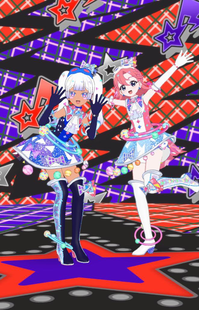 黒毛と白毛、どちらも可愛い🐕