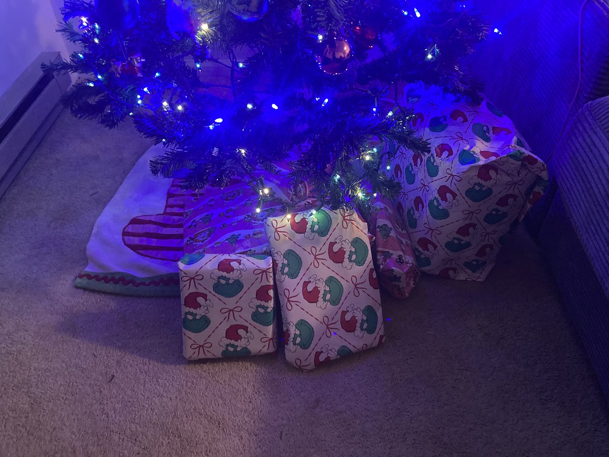 caramelbabe_14's tweet photo. Christmas 2025 🎄☃️❄️🎁✨ https://t.co/gLrYVGJGh7