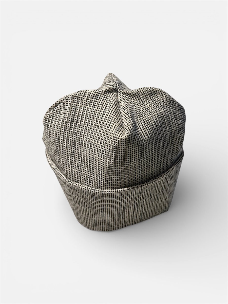 YogaWares's tweet image. I can’t wait to show you the bundled #gift this will become! More to come #follow #custombeanies