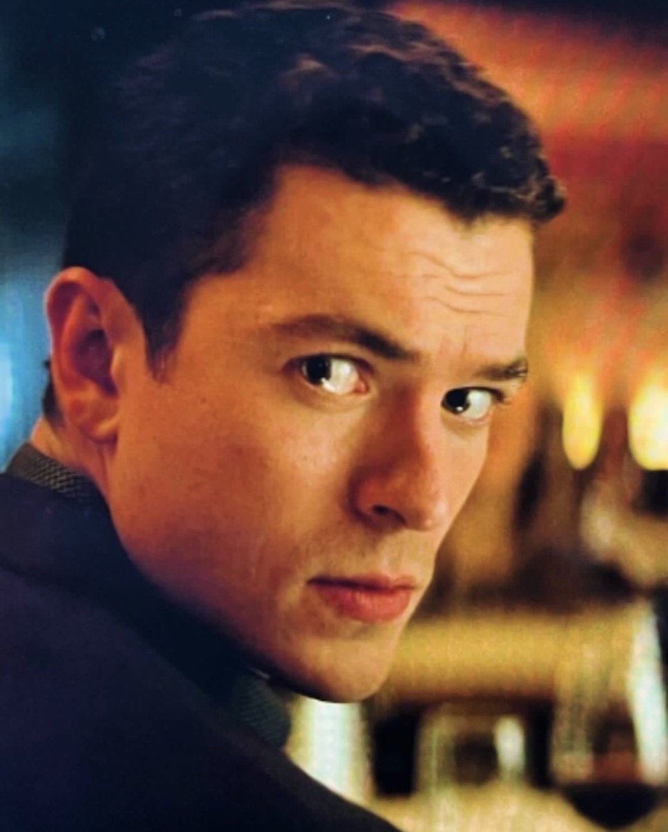 Nate Mann Updates tweet media