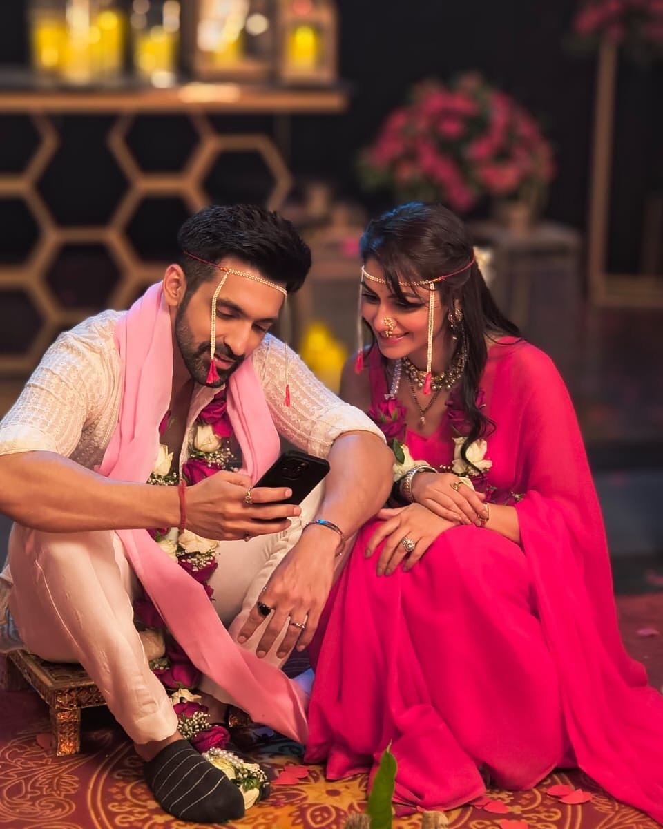 Happy Anniversary AmVira 🫂🧿

#SritiJha #SriJit  #ArjitTaneja #AmVira #KaiseMujheTumMilGaye #KMTMG