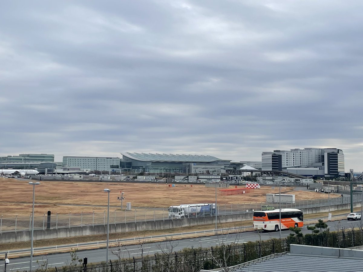 おはようございます

今日が仕事納め
羽田です

皆さま良い年末年始お過ごしください♪