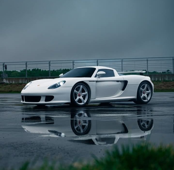 Oscarol95842891's tweet image. #Porsche 🤍💎