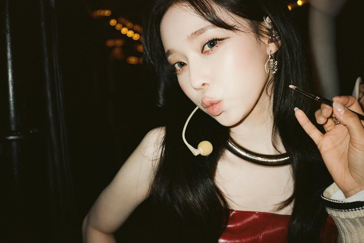 wintlr's tweet image. finalis…. cimta cimta amdik memjadi iDooooL kesampaian 🥺 adik menjadi idol bukan dari hasil nyogok iah?! ini semua karena adik pnya skill iank kren n kuLL 😎 jadi siapa yang mau ttd dari adik idoL? &amp;gt;__&amp;lt;