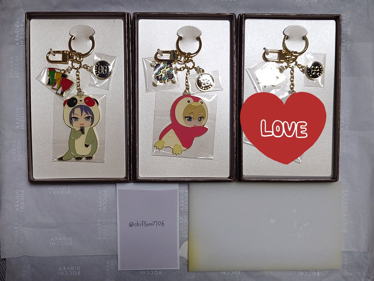 chiffon0706's tweet photo. 東京ディバンカー　東ディバ　トレカ　缶バッジ　アクスタ　だいだら特典

譲》アクスタ：魁斗、ルカ、律(2)
缶バッジ：善治、次郎、塔真、エド
　　　　　叶空、昴流、ライカ
チャーム：律、魁斗

求》玲音、翔平、尋 ＞ 蓮、ライカ

異種交換可能です。
郵送(追跡あり)希望です。
補足リプ↓ https://t.co/DqZV39nABH