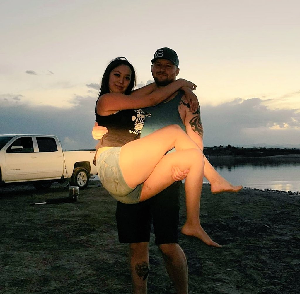 Yes I'm married 💖