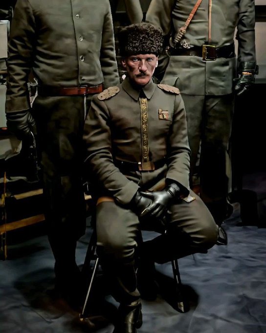 “Liderler ölür, töre yaşar. Korkaktan Türk olmaz. Türk korkmaz!”