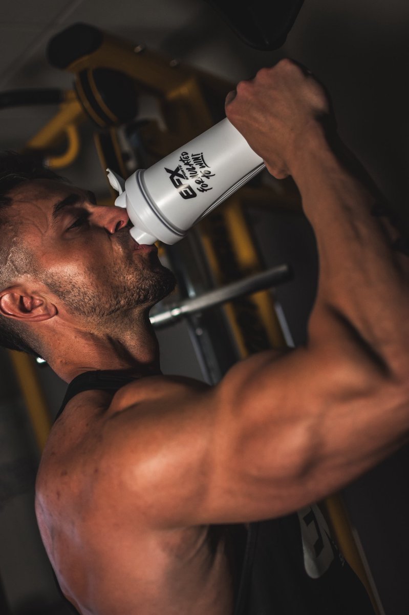 EFXSports's tweet image. Back to the gym. Hit it hard and build momentum going into the new year.💪

We’re not just about New Year’s Resolutions around here; we’re about committing to long term goals and staying the course, no matter the season. 

#FormulatedToWin

-
-
#newyearsresolution #getfit