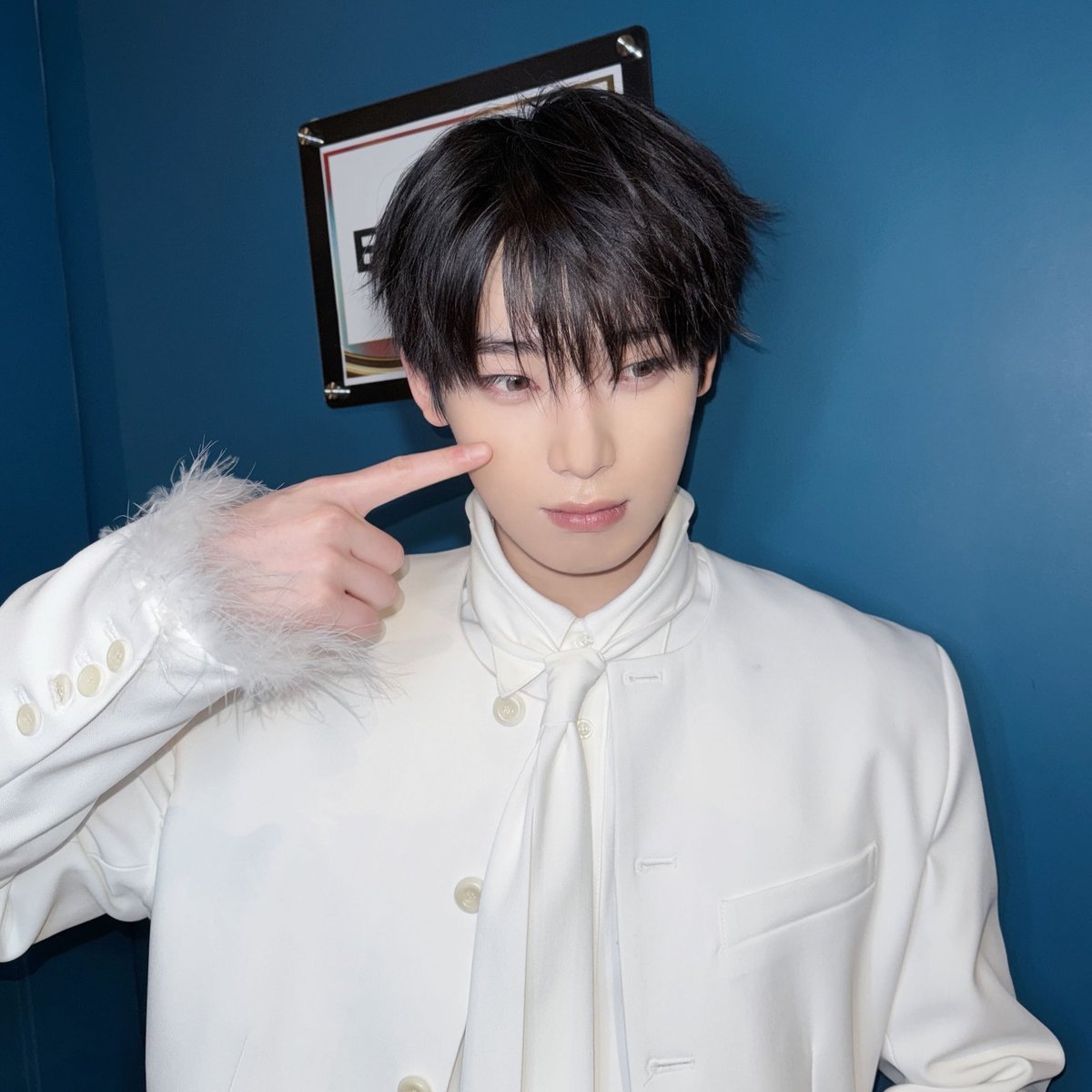 mildseren's tweet image. "i want that–"          "anything you want babe."