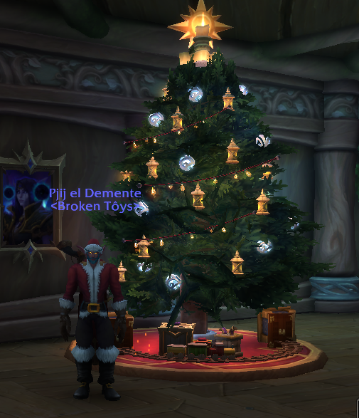 LordTessen's tweet photo. A falta de que Blizzard no haya querido poner nada de decoración navideña para la casa, me he tomado la libertad viendo alguna guía y demás, hacer mi propio árbol navideño, le falta algún retoquito pero oye...... Feliz Navidad a todos :D https://t.co/H2ZaBDrxsy