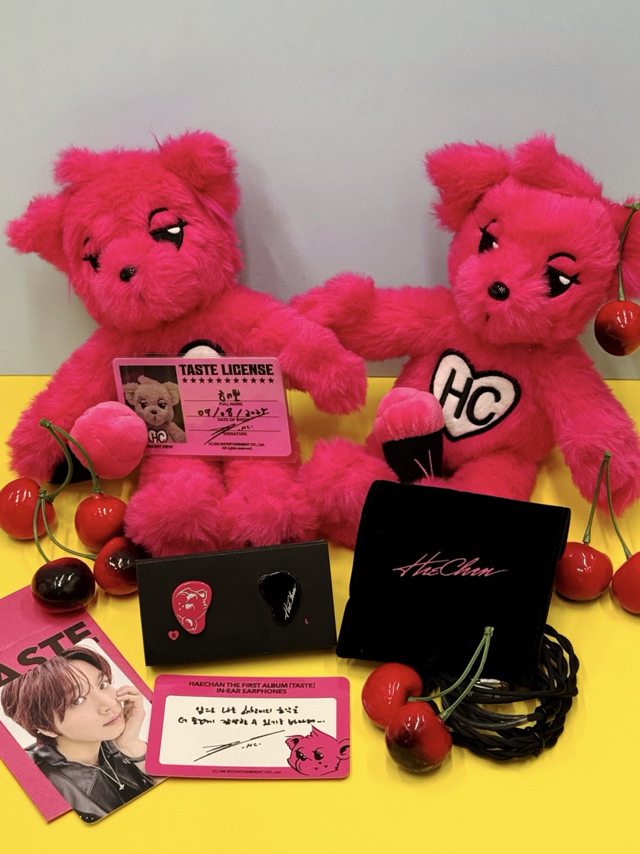 HAECHAN The 1st Album 'TASTE'
OFFICIAL MD

⋆｡‧˚ʚ 🩷🧸🖤 ɞ˚‧｡⋆
해찬만의 TASTE가 담긴 MD를
KWANGYA@SEOUL에서 만나보세요!

📆2025. 12. 29 (MON) 

📌MD LIST
🧸TASTE - IN-EAR EARPHONES SET
🧸TASTE - 25CM DOLL SET