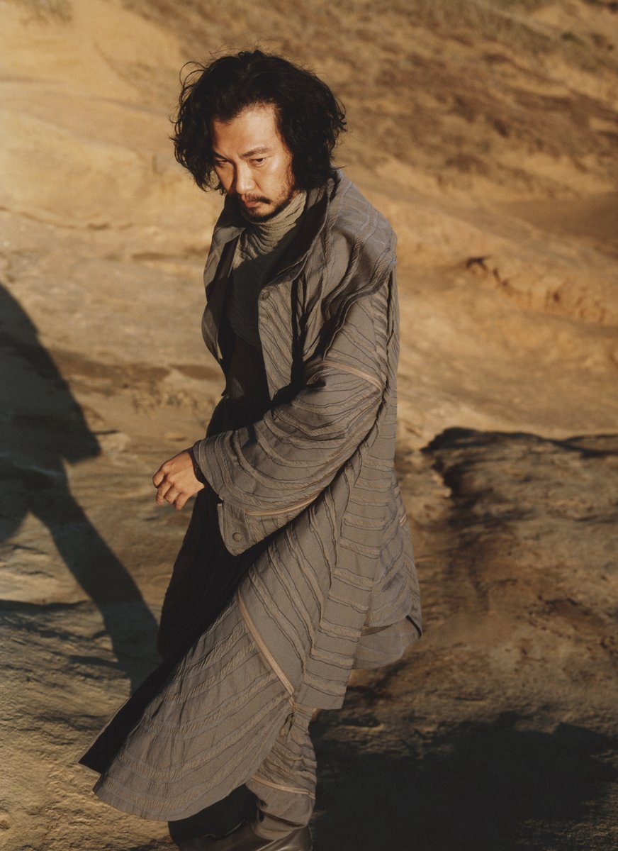 THEFASHIONPOST's tweet photo. 静かなる躍動。青木崇高と IM MEN vol.1
https://t.co/oTNE1c4cLu
#IMMEN #アイムメン #ISSEYMIYAKE #イッセイミヤケ
#青木崇高 #MunetakaAoki #pr https://t.co/mpt4PqThap