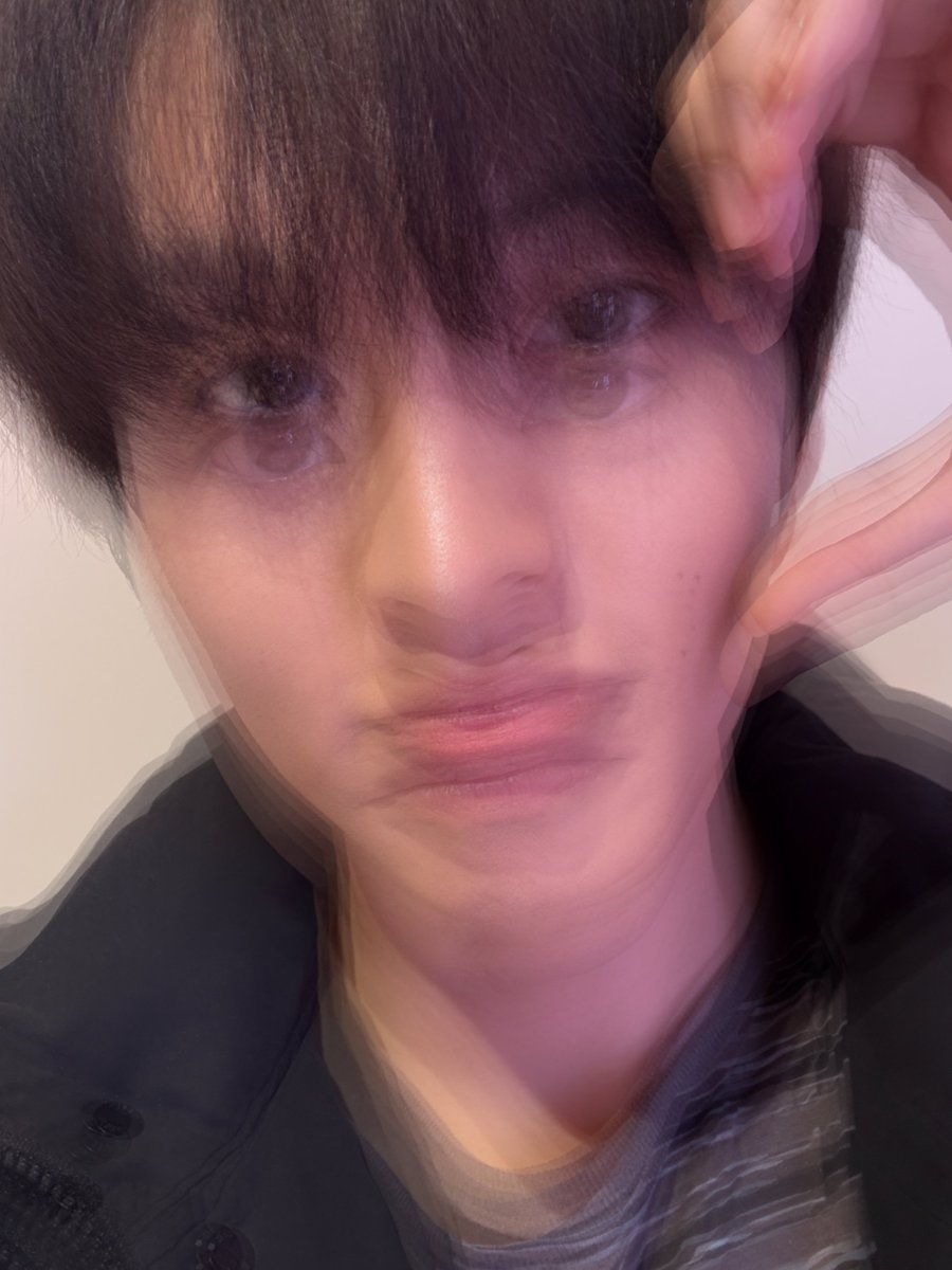 아직도이게웃겨서미치겟어요마크님아