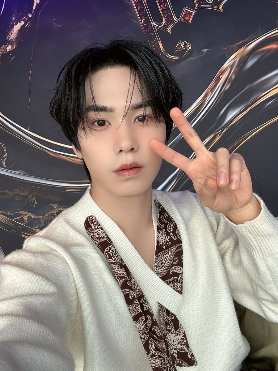 ROCKY tweet media
