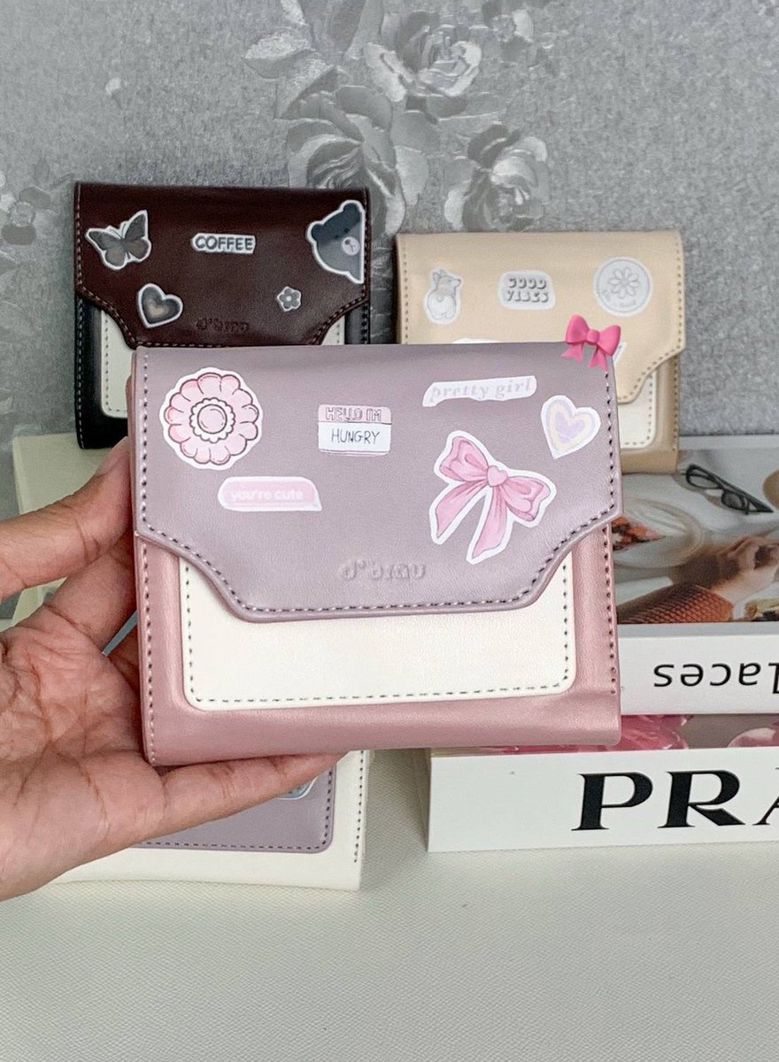 blumes0l_'s tweet image. simply adorable wallets

a thread
