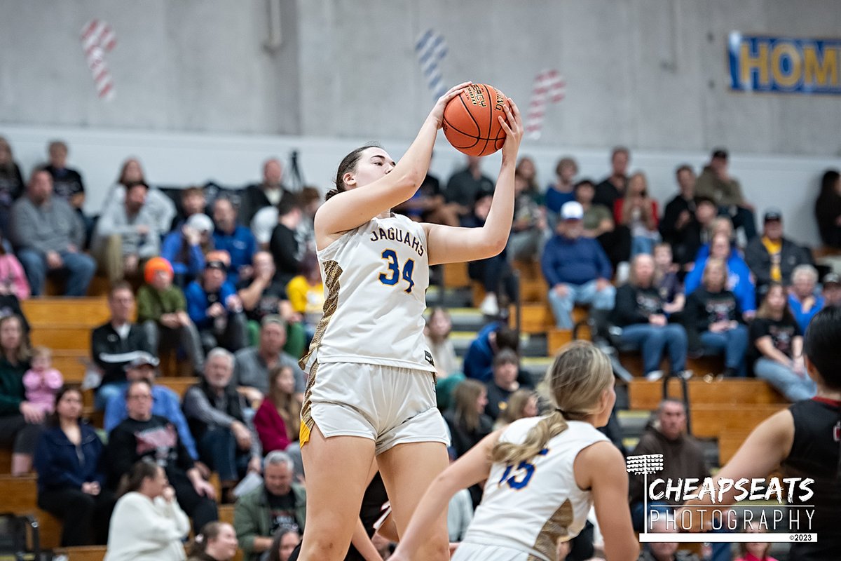 Cheap Seats Photo tweet media