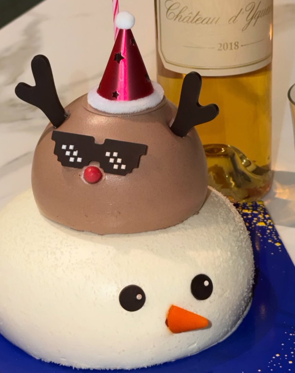 whippedjnls's tweet image. the resemblance😭