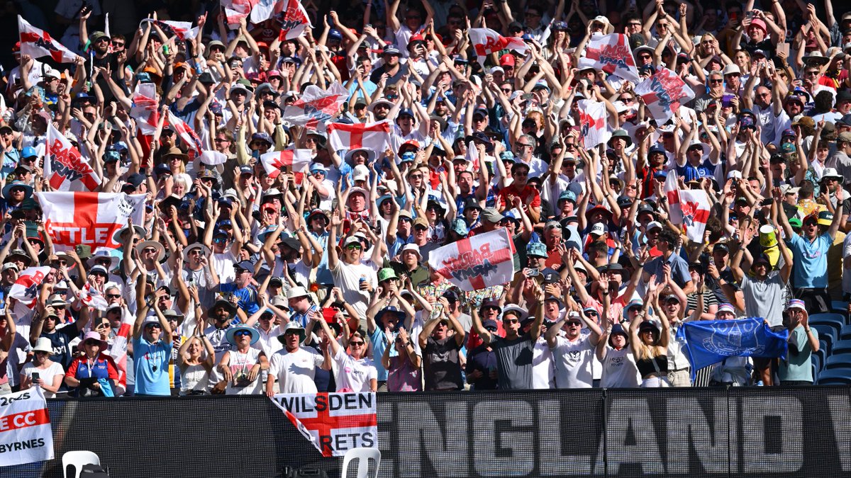 England Cricket tweet media