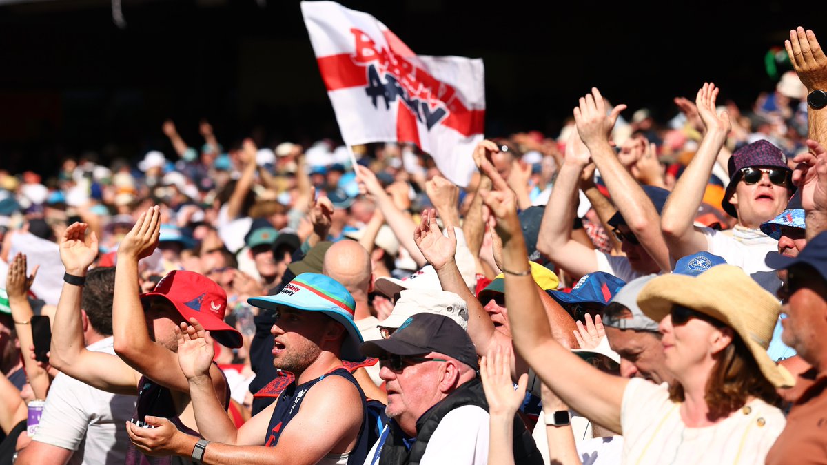 England Cricket tweet media